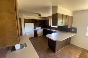 276 Hillside Dr, Moab, UT 84532 - Photo 8