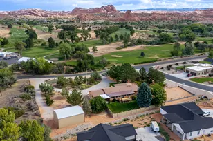 2720 Bench Rd E, Moab, UT 84532 - Photo 4