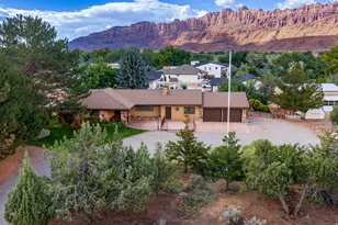 2720 Bench Rd E, Moab, UT 84532 - Photo 2