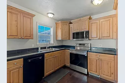 7690 S 1530 W, West Jordan, UT 84084 - Photo 6