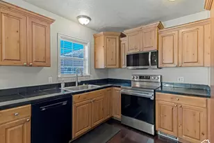 7690 S 1530 W, West Jordan, UT 84084 - Photo 6