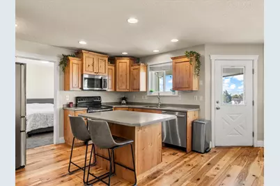 2103 N 5 E, Layton, UT 84041 - Photo 4