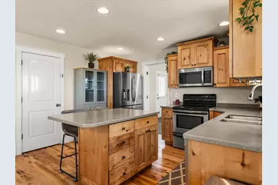 2103 N 5 E, Layton, UT 84041 - Photo 8