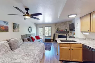 464 N Hwy 143, Cedar City, UT 84720 - Photo 4