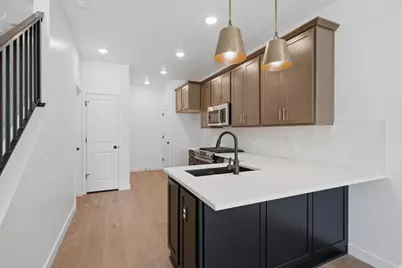 11337 S Lake Run Rd W, South Jordan, UT 84009 - Photo 2