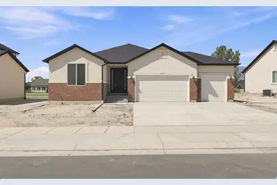 3675 N Columbine Way #381, Eagle Mountain, UT 84005 - Photo 1