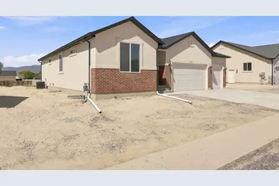 3675 N Columbine Way #381, Eagle Mountain, UT 84005 - Photo 2