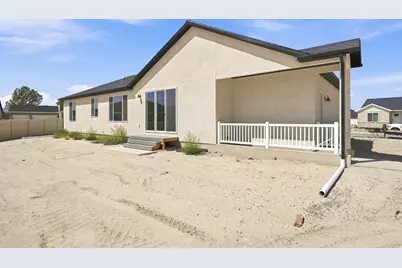 2266 E Morning Glory Way #437, Eagle Mountain, UT 84005 - Photo 34