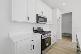 2266 E Morning Glory Way, Eagle Mountain, UT 84005 - Photo 10