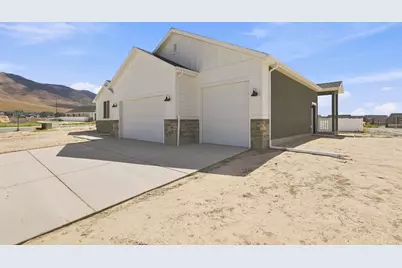 2406 E Morning Glory Way #428, Eagle Mountain, UT 84005 - Photo 28