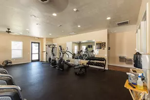 1056 W Stonehaven Dr, North Salt Lake, UT 84054 - Photo 44