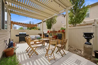 1056 W Stonehaven Dr, North Salt Lake, UT 84054 - Photo 12