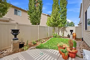 1056 W Stonehaven Dr, North Salt Lake, UT 84054 - Photo 12