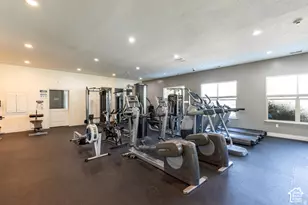 1056 W Stonehaven Dr, North Salt Lake, UT 84054 - Photo 40