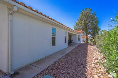 1610 W 100 N #1, Saint George, UT 84770 - Photo 58