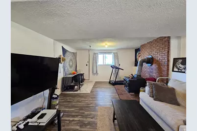 4689 W Hillside Dr, Vernal, UT 84078 - Photo 20