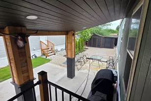 1594 W 400 S, Salt Lake City, UT 84104 - Photo 10