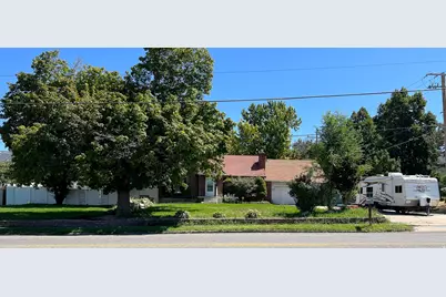 2423 S 500 W, Woods Cross, UT 84010 - Photo 4