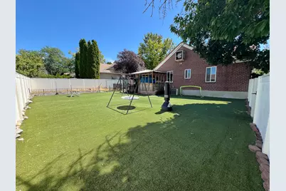 2423 S 500 W, Woods Cross, UT 84010 - Photo 42