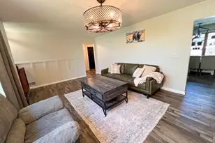 2423 S 500 W, Woods Cross, UT 84010 - Photo 10