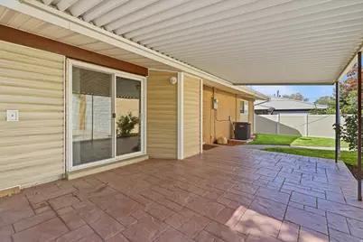 967 E Tritoma Ave, White City, UT 84094 - Photo 34