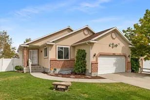 5476 W Ridge Flower Way, Kearns, UT 84118 - Photo 1