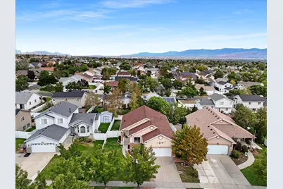 5476 W Ridge Flower Way, Kearns, UT 84118 - Photo 36