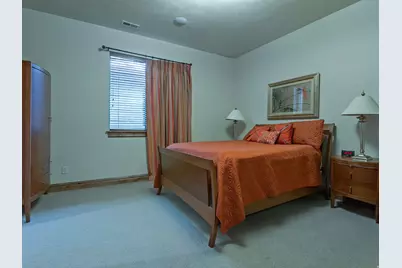 1879 E Longview Dr S, Holladay, UT 84124 - Photo 46