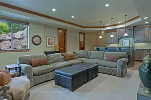 1879 E Longview Dr S, Holladay, UT 84124 - Photo 36