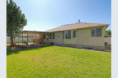 9079 S Wisteria Way W, West Jordan, UT 84081 - Photo 38