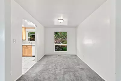 8705 S Kings Hill Dr, Cottonwood Heights, UT 84121 - Photo 16