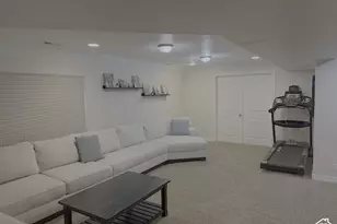 9428 S Sid Circle, South Jordan, UT 84009 - Photo 18