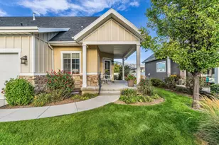 12711 S City Park Way, Riverton, UT 84065 - Photo 2