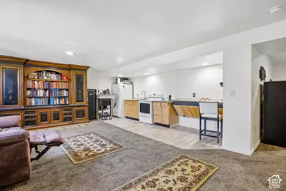 2224 N 3000 W, Clinton, UT 84015 - Photo 34