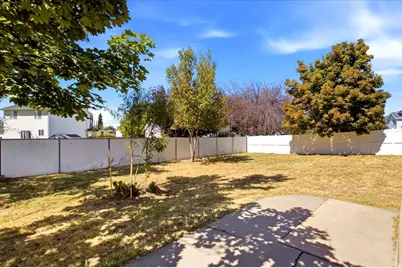 2041 N 750 W, Clinton, UT 84015 - Photo 28