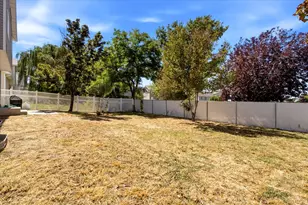 2041 N 750 W, Clinton, UT 84015 - Photo 30