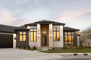2996 E Bonnie Lynn Ln, Sandy, UT 84092 - Photo 2