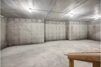 2996 E Bonnie Lynn Ln, Sandy, UT 84092 - Photo 50
