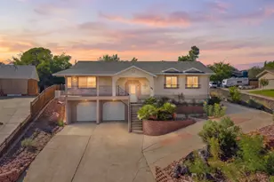 2587 Chaparral Cir, Santa Clara, UT 84765 - Photo 2
