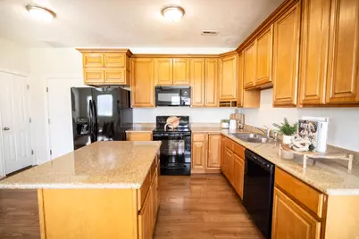 829 W 350 N, Tremonton, UT 84337 - Photo 6