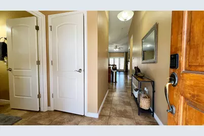 2246 W Mackay Ln S, Taylorsville, UT 84129 - Photo 24