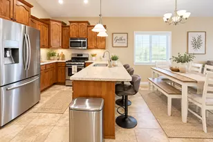2246 W Mackay Ln S, Taylorsville, UT 84129 - Photo 6