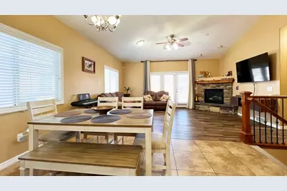 2246 W Mackay Ln S, Taylorsville, UT 84129 - Photo 18