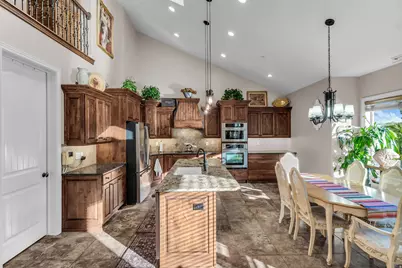 973 E Taliesen Cv S #303, Midvale, UT 84047 - Photo 10