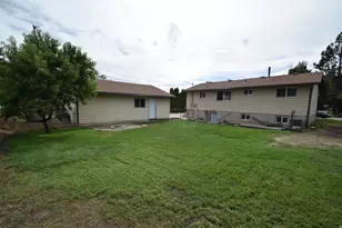 139 S 300 W, Kaysville, UT 84037 - Photo 22