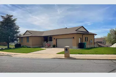 1959 N 150 E, Centerville, UT 84014 - Photo 2