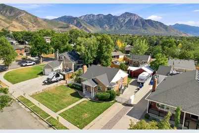 2588 E Barbey Dr, Salt Lake City, UT 84109 - Photo 38