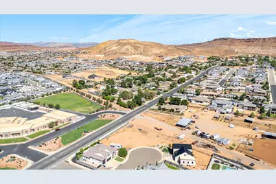 711 E Crew Ct #21, Washington, UT 84780 - Photo 2