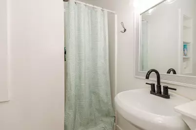 130 N 100 E, Logan, UT 84321 - Photo 24