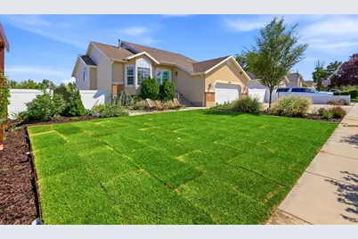 13935 S Lookout Peak Dr W, Riverton, UT 84096 - Photo 2